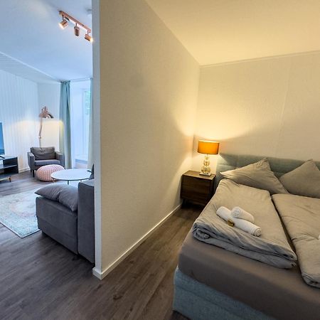 Schoene Wohnung Fuer 4 Gaeste An Der Eilenriede Mit Kostenlosen Parkplaetzen هانوفر المظهر الخارجي الصورة