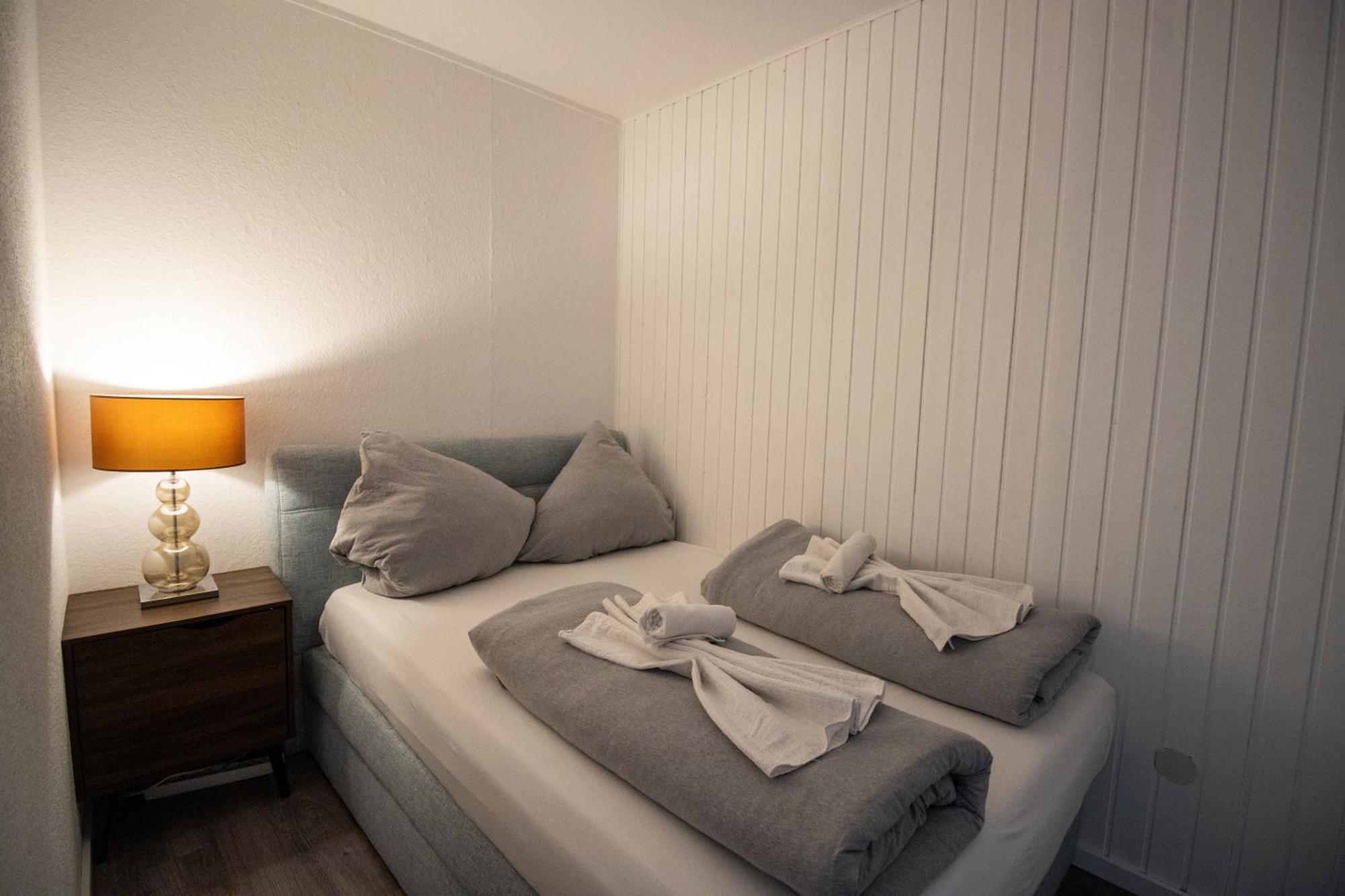 Schoene Wohnung Fuer 4 Gaeste An Der Eilenriede Mit Kostenlosen Parkplaetzen هانوفر المظهر الخارجي الصورة