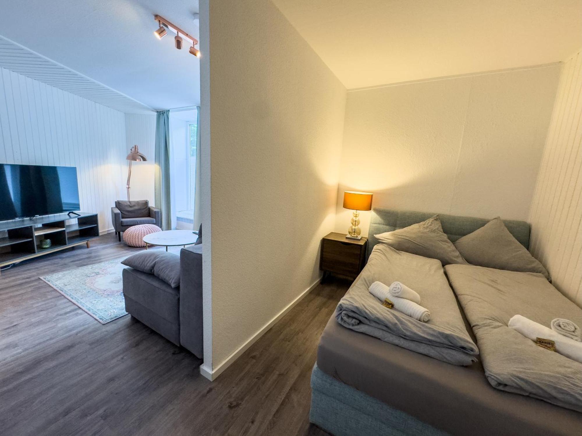 Schoene Wohnung Fuer 4 Gaeste An Der Eilenriede Mit Kostenlosen Parkplaetzen هانوفر المظهر الخارجي الصورة