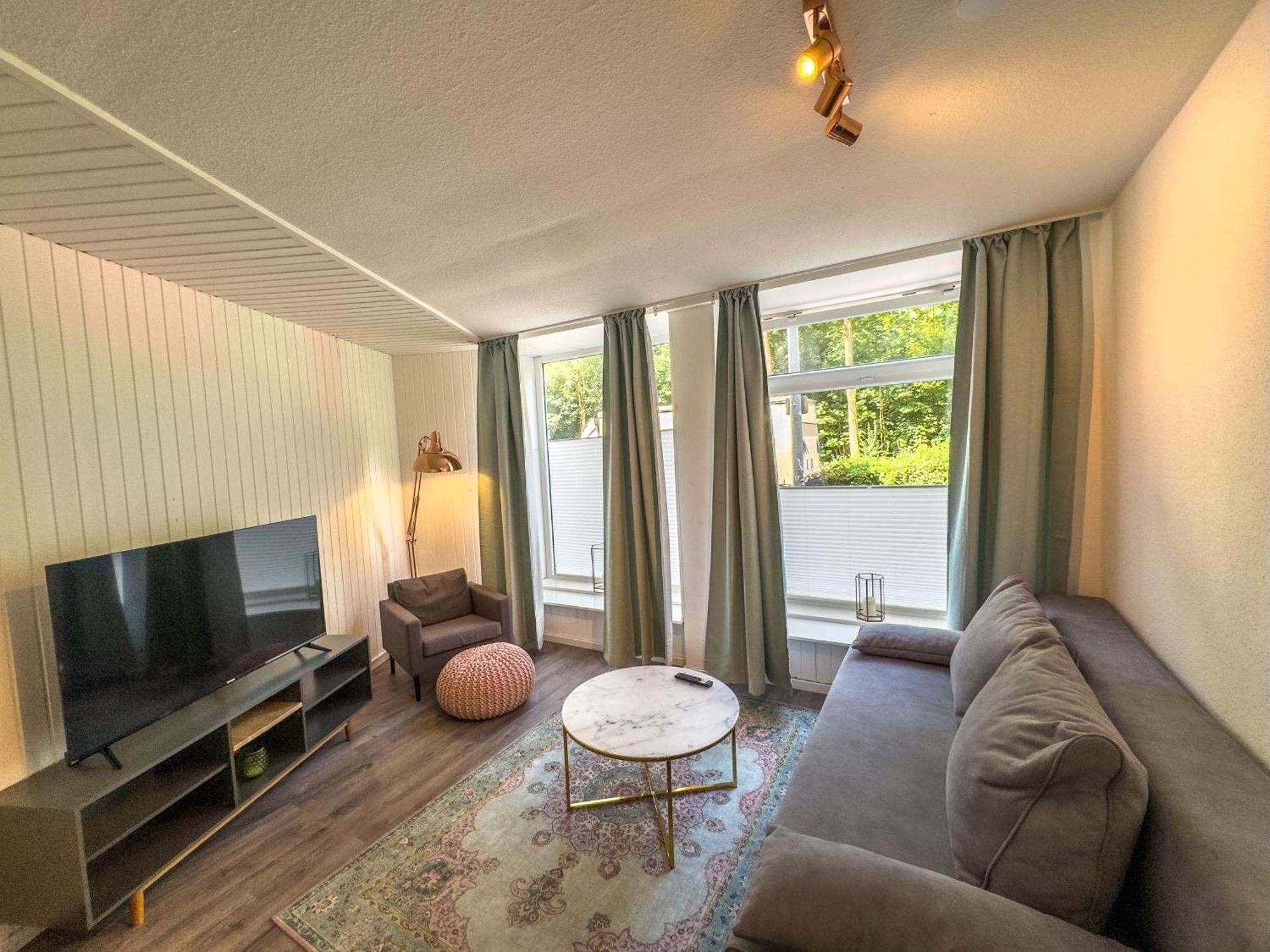 Schoene Wohnung Fuer 4 Gaeste An Der Eilenriede Mit Kostenlosen Parkplaetzen هانوفر المظهر الخارجي الصورة